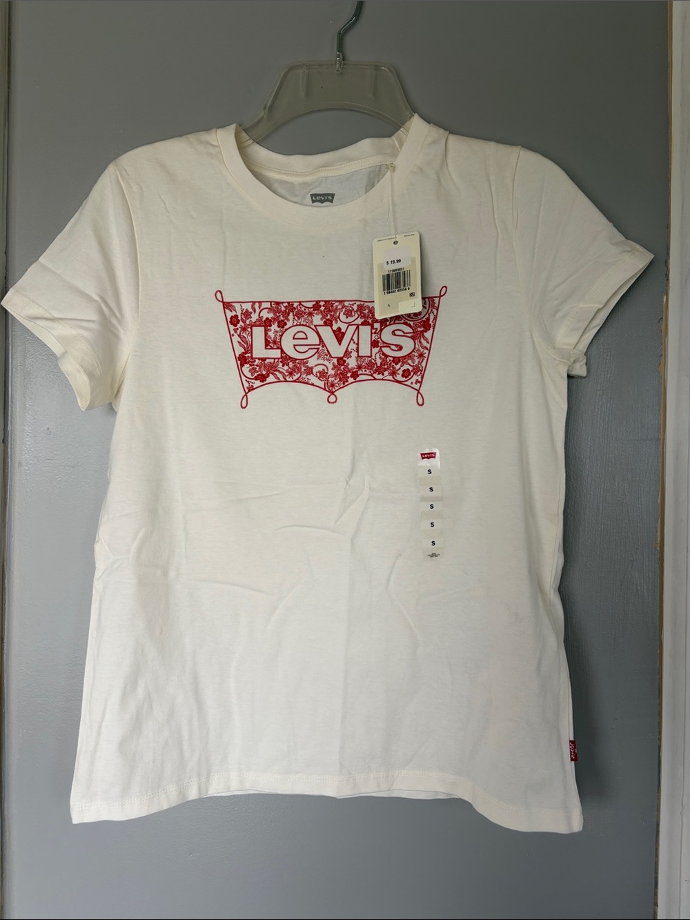 Levi's White Short-Sleeve Tee with Red Logo Banner